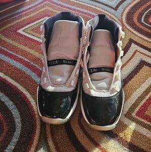 Youth Size 5.5y Jordan 11 Concord 2011